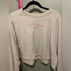 Oversized fit Victoria secret long sleeve